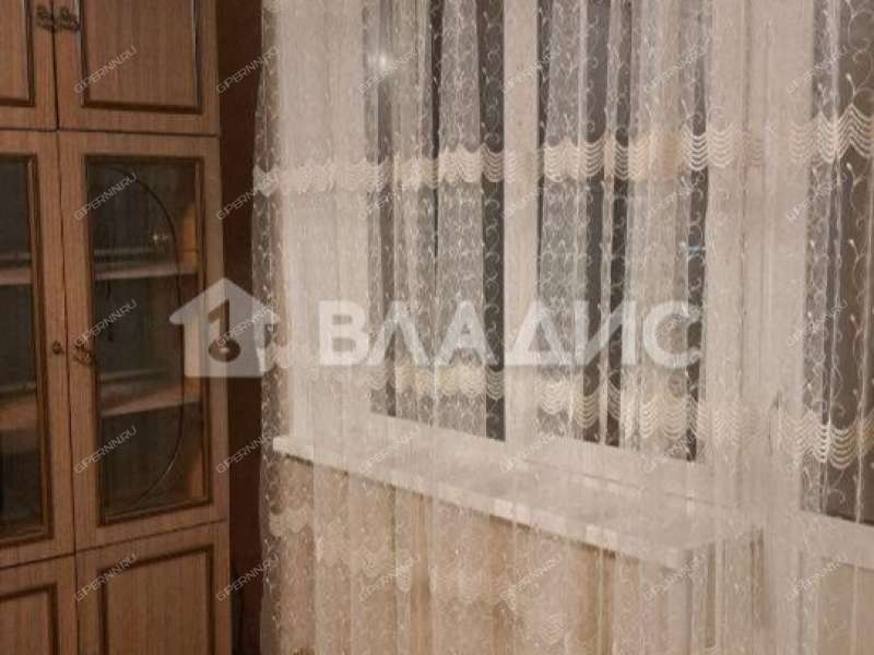 трёхкомнатная квартира на улице имени Генерала Ивлиева дом 20