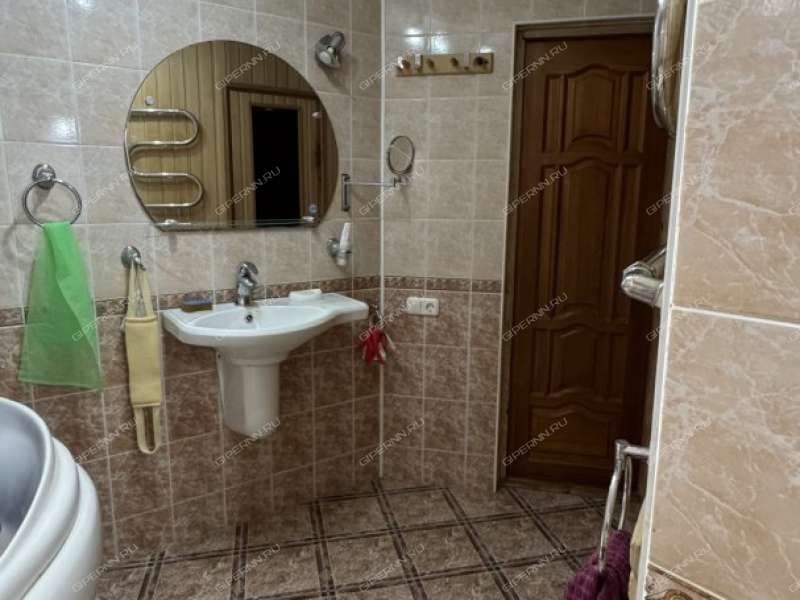 трёхкомнатная квартира на Кстовской улице дом 21 город Кстово