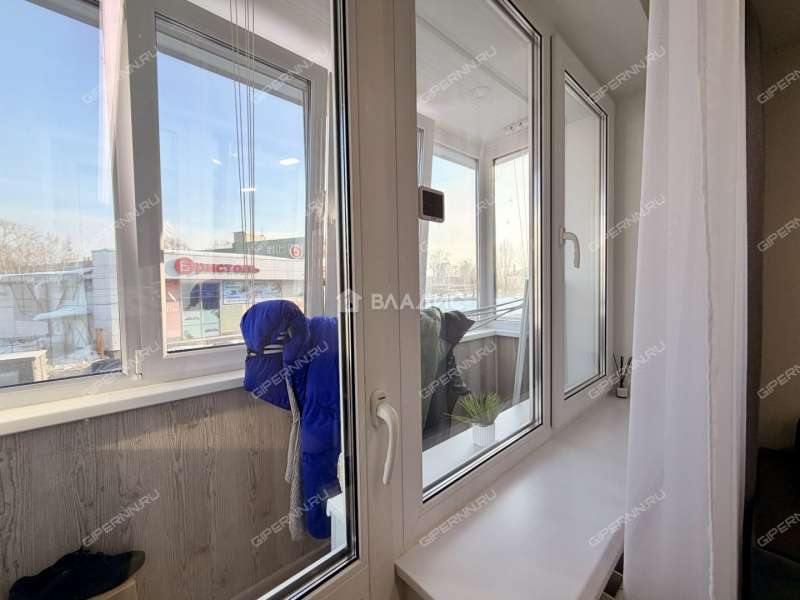 однокомнатная квартира на улице Чугунова дом 15 город Бор