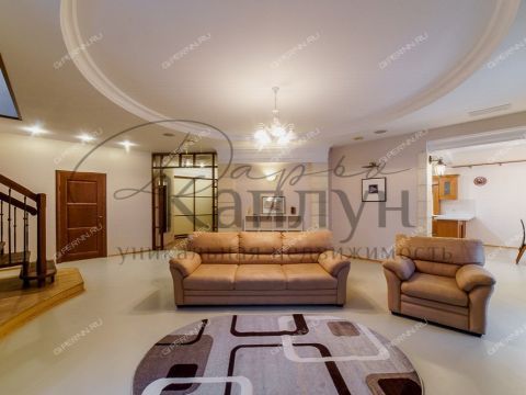 4-komnatnaya-ul-minina-d-9-4 фото