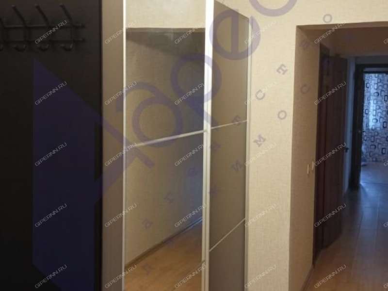 трёхкомнатная квартира на улице Родионова дом 193