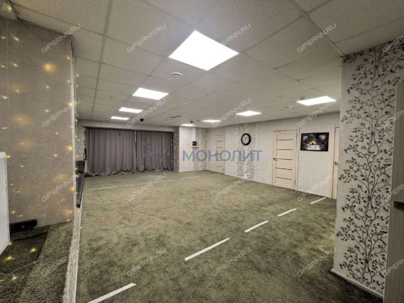 помещение под помещение свободного назначения, офис на Яблоневой улице
