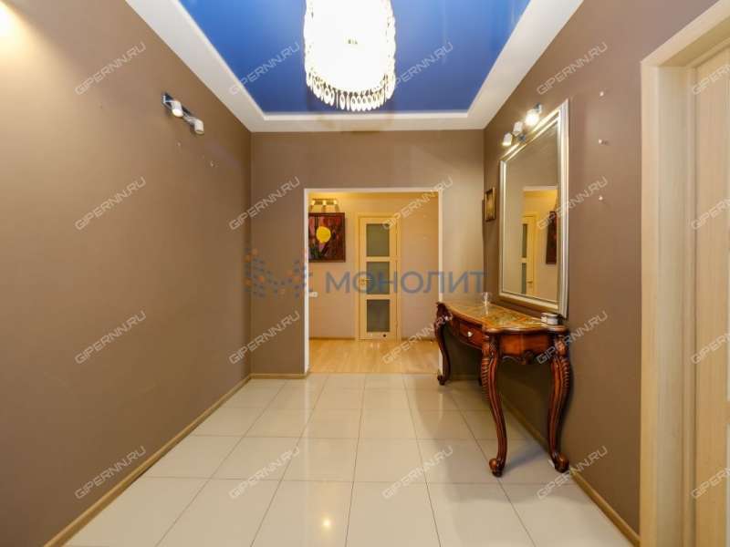 трёхкомнатная квартира на улице Родионова дом 39