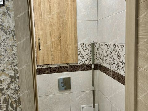 3-komnatnaya-ul-burevestnika-d-16 фото