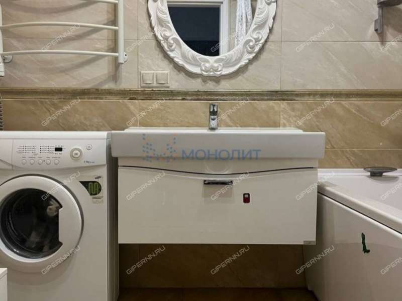 трёхкомнатная квартира на улице Родионова дом 27