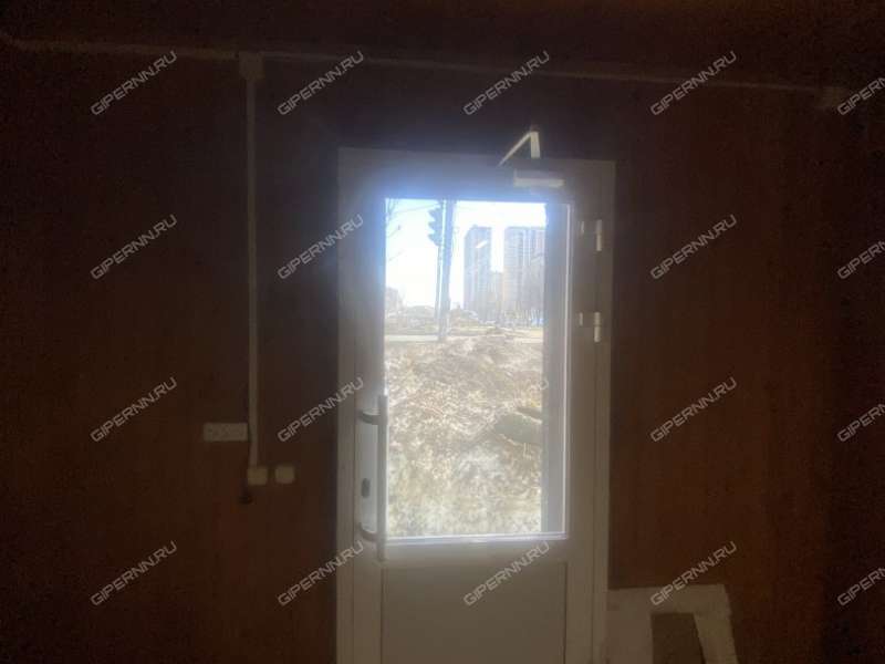 помещение под офис, торговую площадь на Коломенской улице