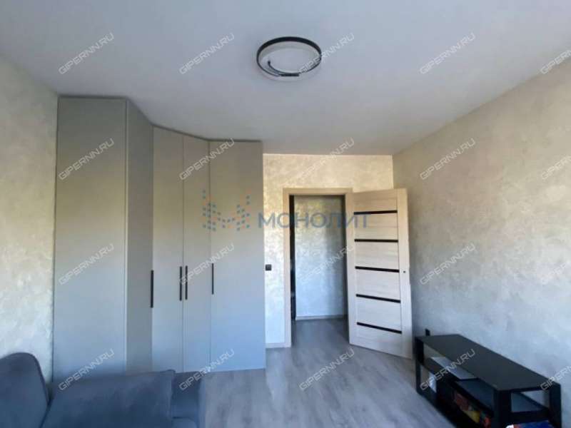 трёхкомнатная квартира на Московском шоссе дом 167 к5