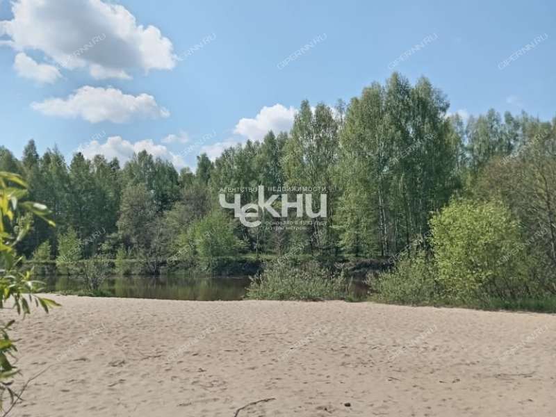 земельный участок 63 сотки деревня Дубрава