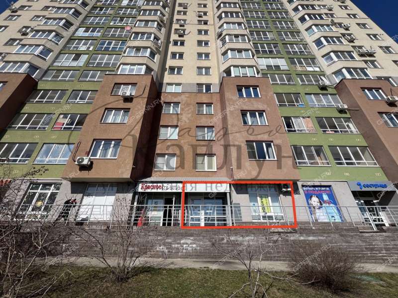 помещение под торговую площадь на улице Академика Сахарова