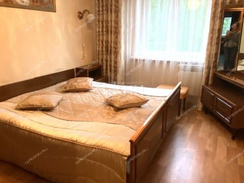 4-komnatnaya-ul-krasnodoncev-d-21-k1 фото