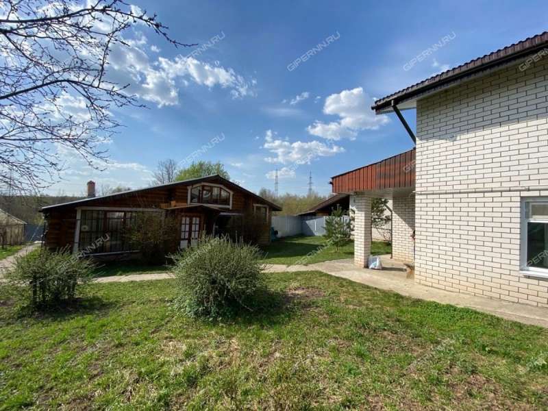 дом на - деревня Козловка