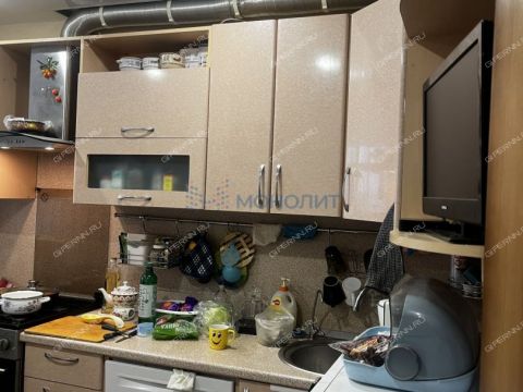 3-komnatnaya-ul-dnepropetrovskaya-d-16 фото