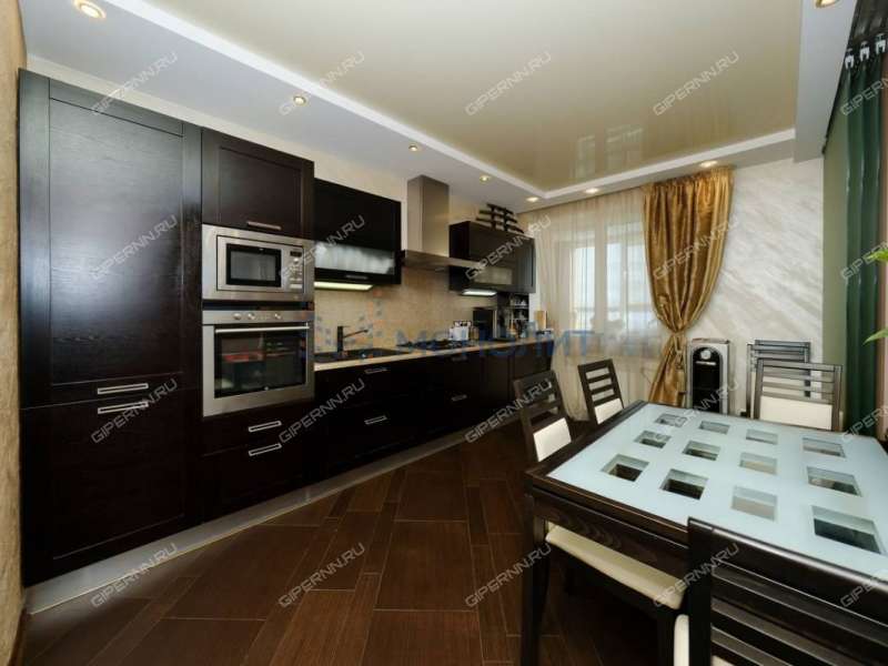 трёхкомнатная квартира на улице Белинского дом 58/60