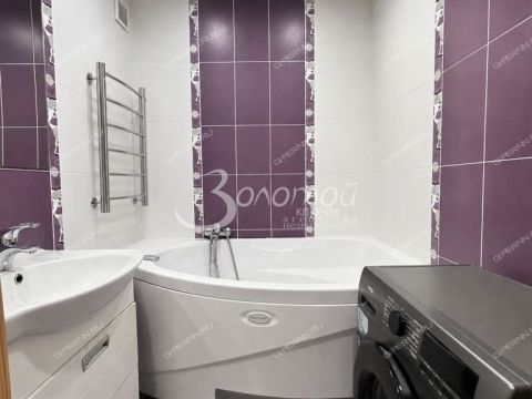 2-komnatnaya-ul-nizhne-pecherskaya-d-8 фото