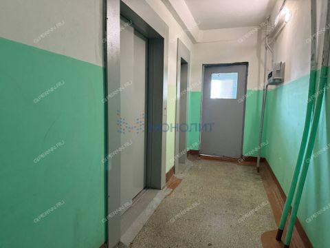 2-komnatnaya-prosp-busygina-d-48 фото