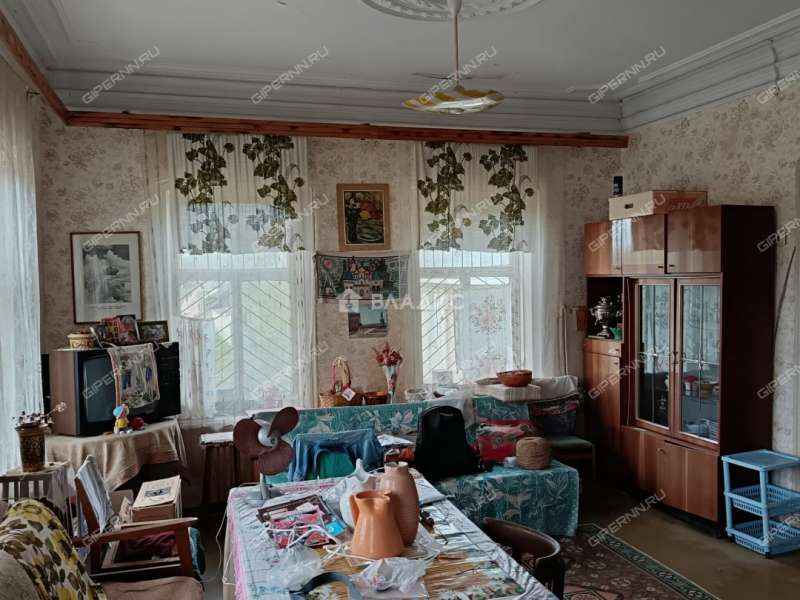 дом на улице Сутырина посёлок Ленинская Слобода