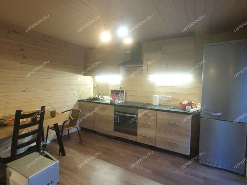 дом на 10 деревня Новая Деревня