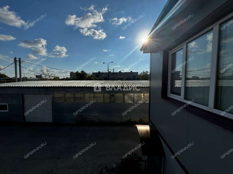 здание под офис, торговую площадь на Борской улице