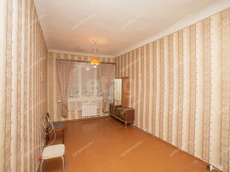 трёхкомнатная квартира на улице Страж Революции дом 23