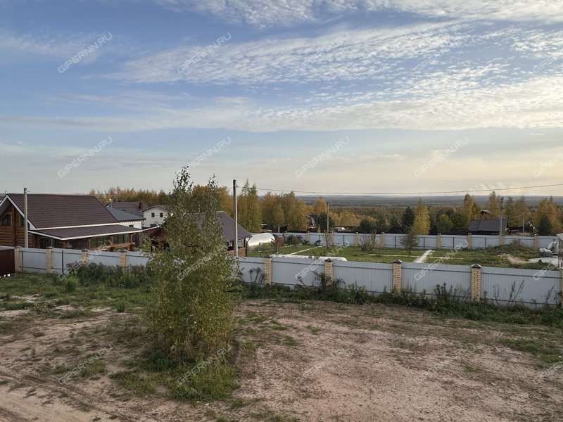 дом на Радужная ул. село Безводное