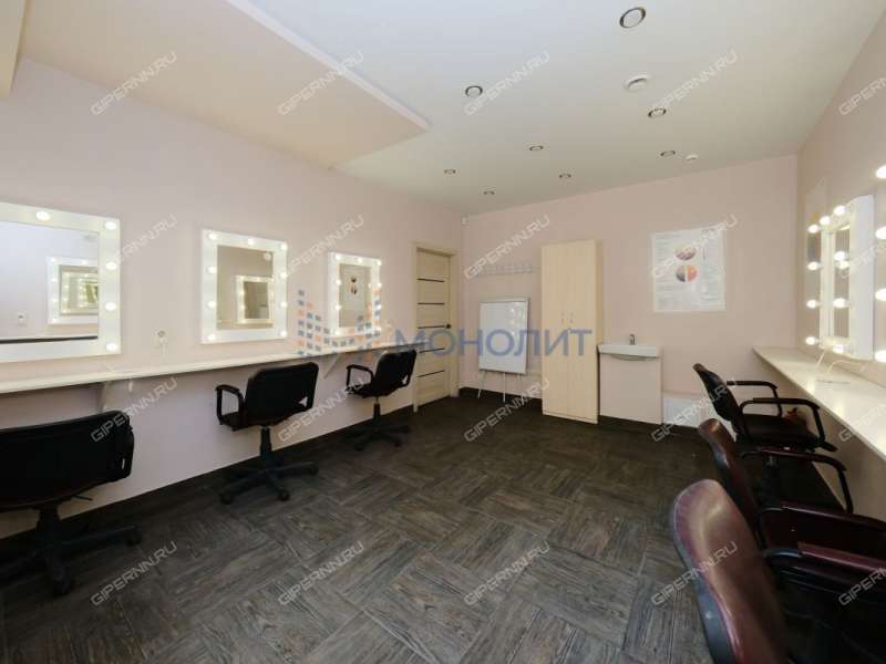 помещение под помещение свободного назначения на Дальней улице