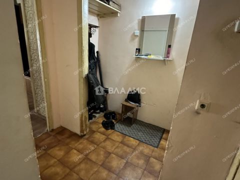 4-komnatnaya-ul-baumana-d-50-k1 фото