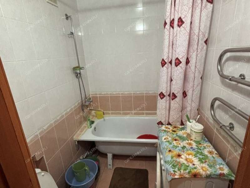 трёхкомнатная квартира на улице Федосеенко дом 91