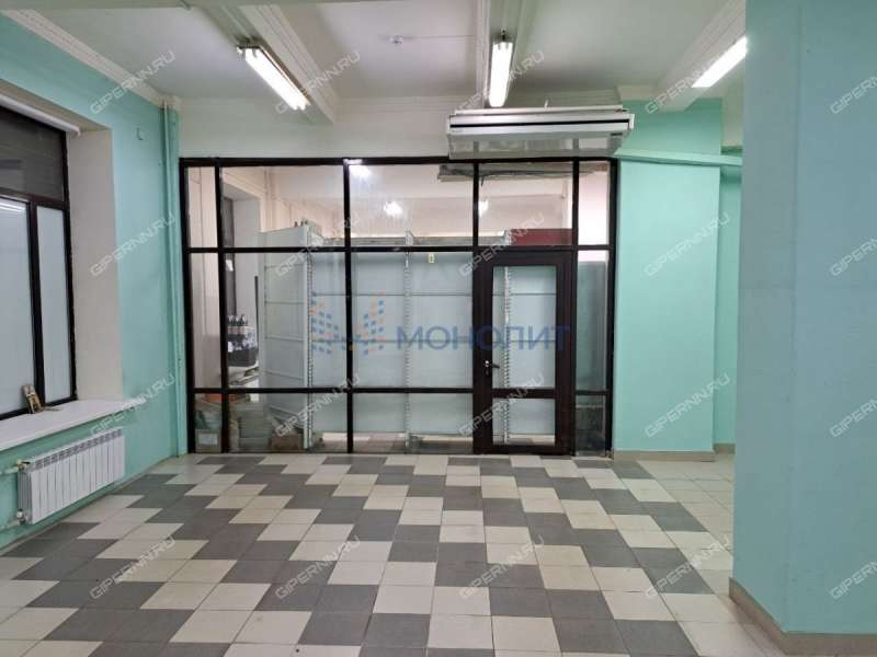 помещение под офис, торговую площадь на улице Гвардейцев