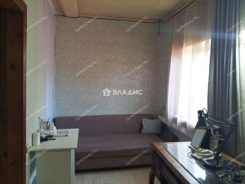 dom-rabochiy-poselok-krasnye-baki-krasnobakovskiy-rayon фото