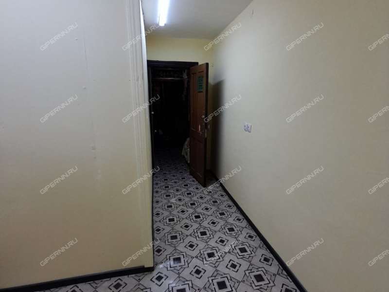 помещение под помещение свободного назначения на улице Черняховского