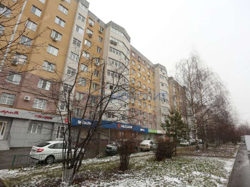 помещение под помещение свободного назначения, недвижимость под салоны красоты на улице Родионова