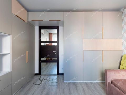 3-komnatnaya-b-r-60-letiya-oktyabrya-d-21-k1 фото