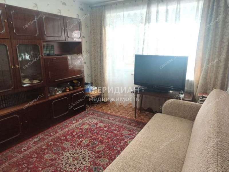 трёхкомнатная квартира на улице Чаадаева дом 38