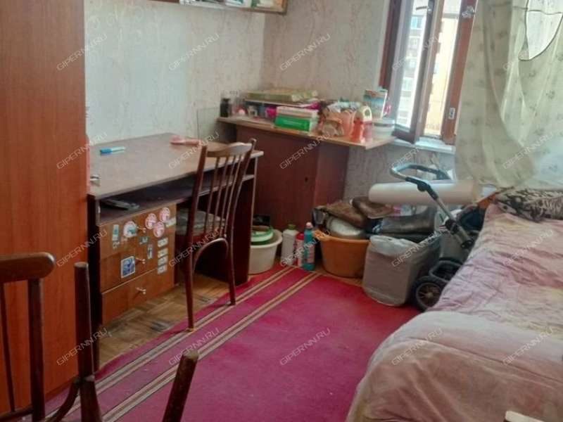 трёхкомнатная квартира на Гвардейской улице дом 8 посёлок Мулино