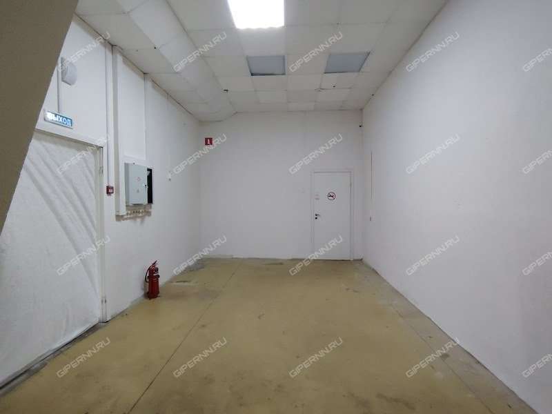 помещение под торговую площадь на Советская ул, д.12