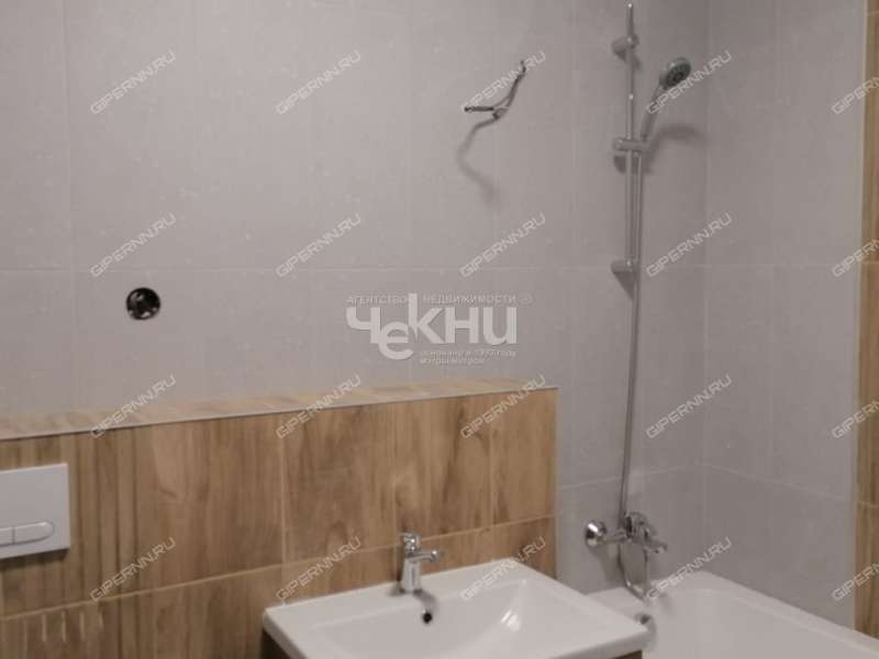 трёхкомнатная квартира на улице Сергея Акимова дом 50