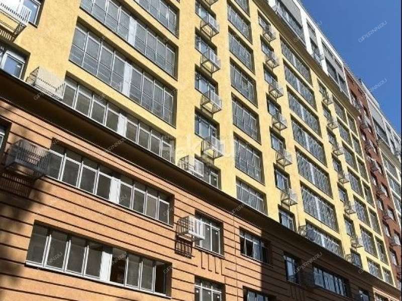 трёхкомнатная квартира в новостройке на улице Максима Горького дом 73