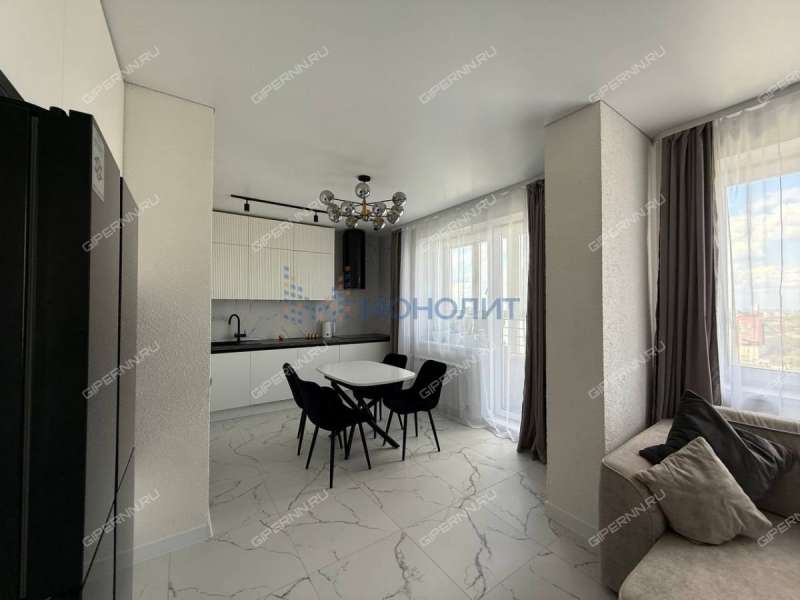 трёхкомнатная квартира на улице Композитора Касьянова дом 11