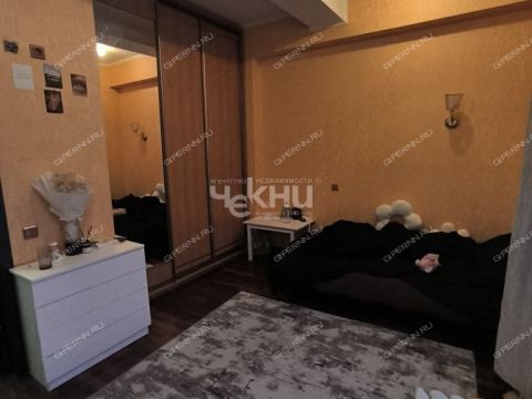 4-komnatnaya-ul-belinskogo-d-62 фото