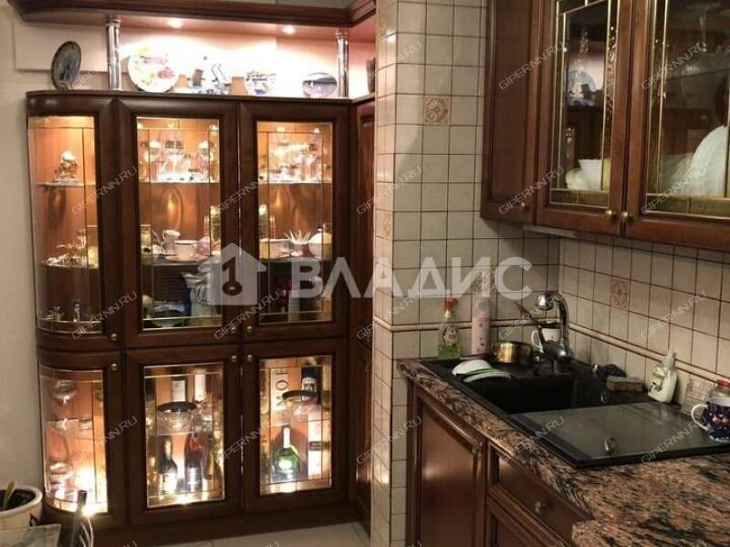 трёхкомнатная квартира на улице Даргомыжского дом 21