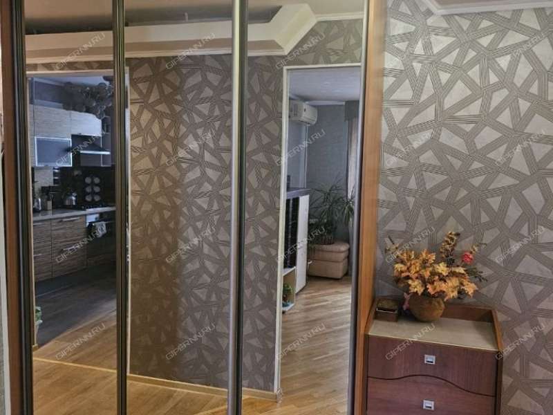 трёхкомнатная квартира на улице Пономарёва дом 7 город Заволжье