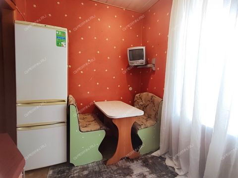 3-komnatnaya-ul-gorohoveckaya-d-18 фото