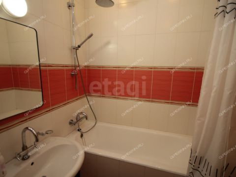 3-komnatnaya-ul-belinskogo-d-36 фото