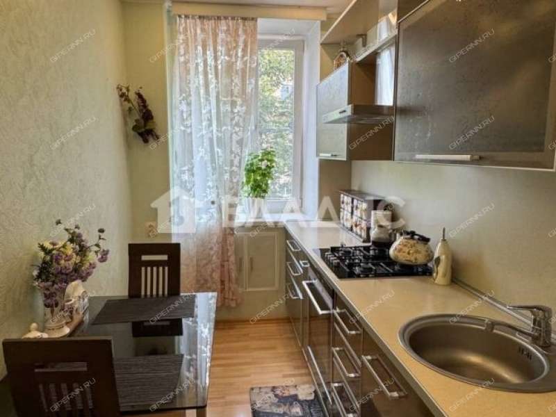 трёхкомнатная квартира на Комсомольской улице дом 3