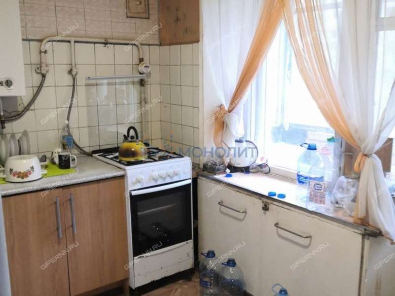 трёхкомнатная квартира на улице Саврасова дом 24