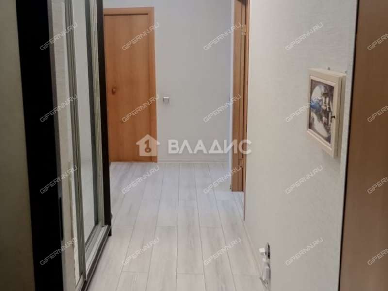 трёхкомнатная квартира на улице Гагарина дом 16 к1