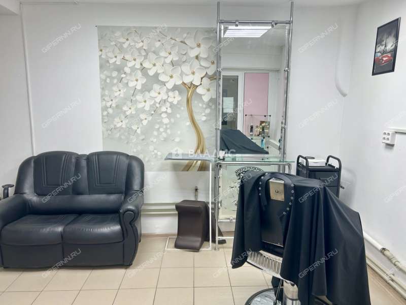 помещение под помещение свободного назначения на Советской улице рабочий посёлок Дальнее Константиново