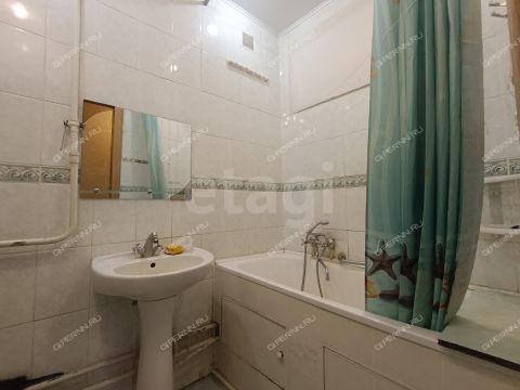 3-komnatnaya-ul-chaadaeva-d-19 фото