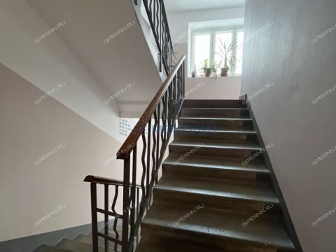 2-komnatnaya-ul-gornaya-d-11 фото