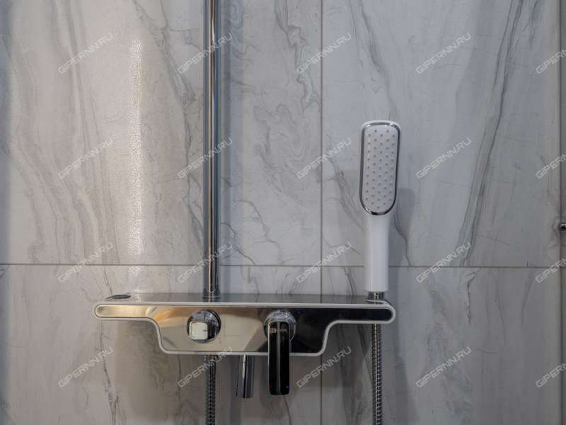 двухкомнатная квартира на улице Александра Хохлова дом 7